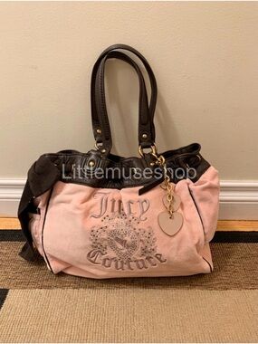 Vintage Juicy Couture Pink Velour Daydreamer Bag Logo Purse Bow Mirror Y2K